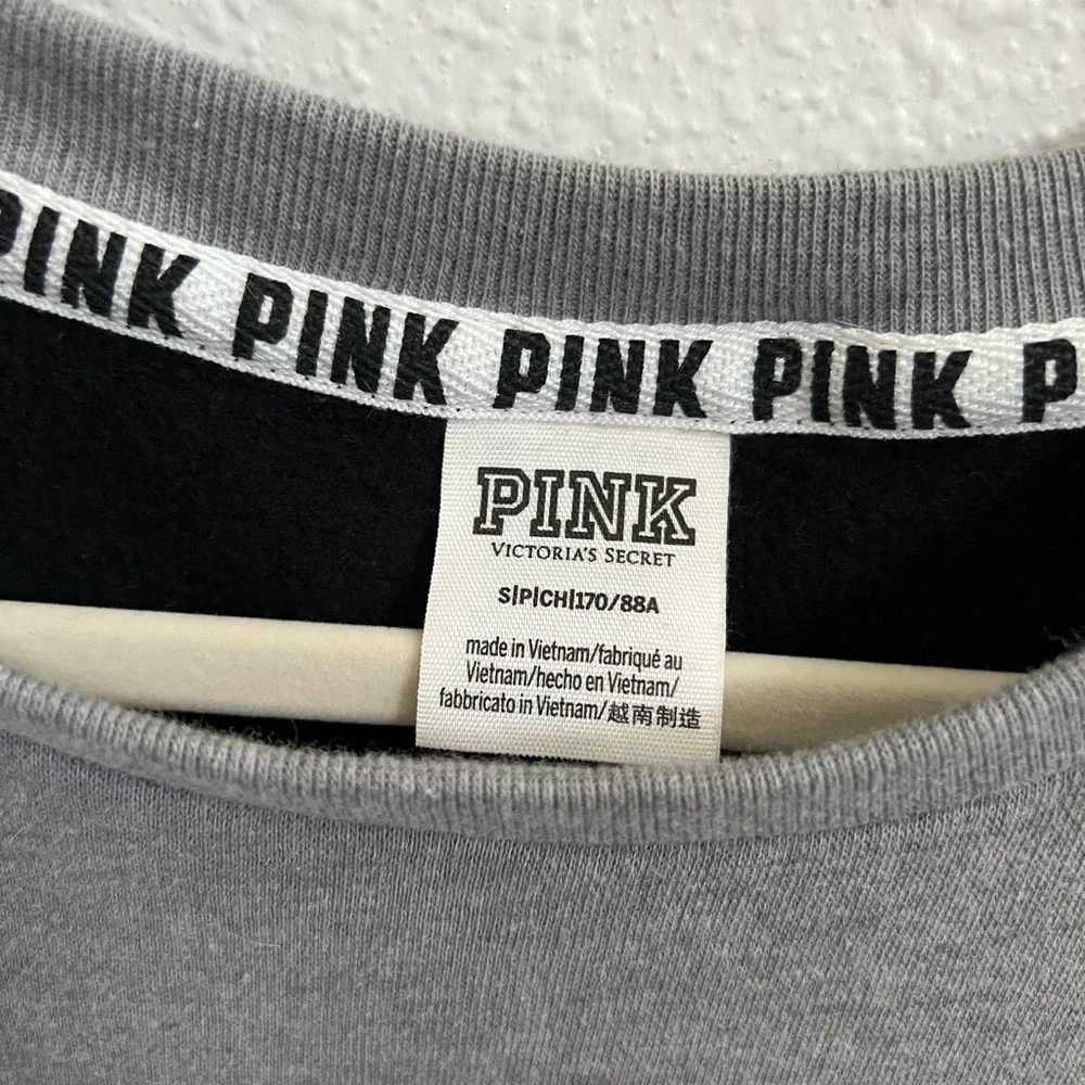 PINK Victoria’s Secret gray black white silver crewneck sweatshirt